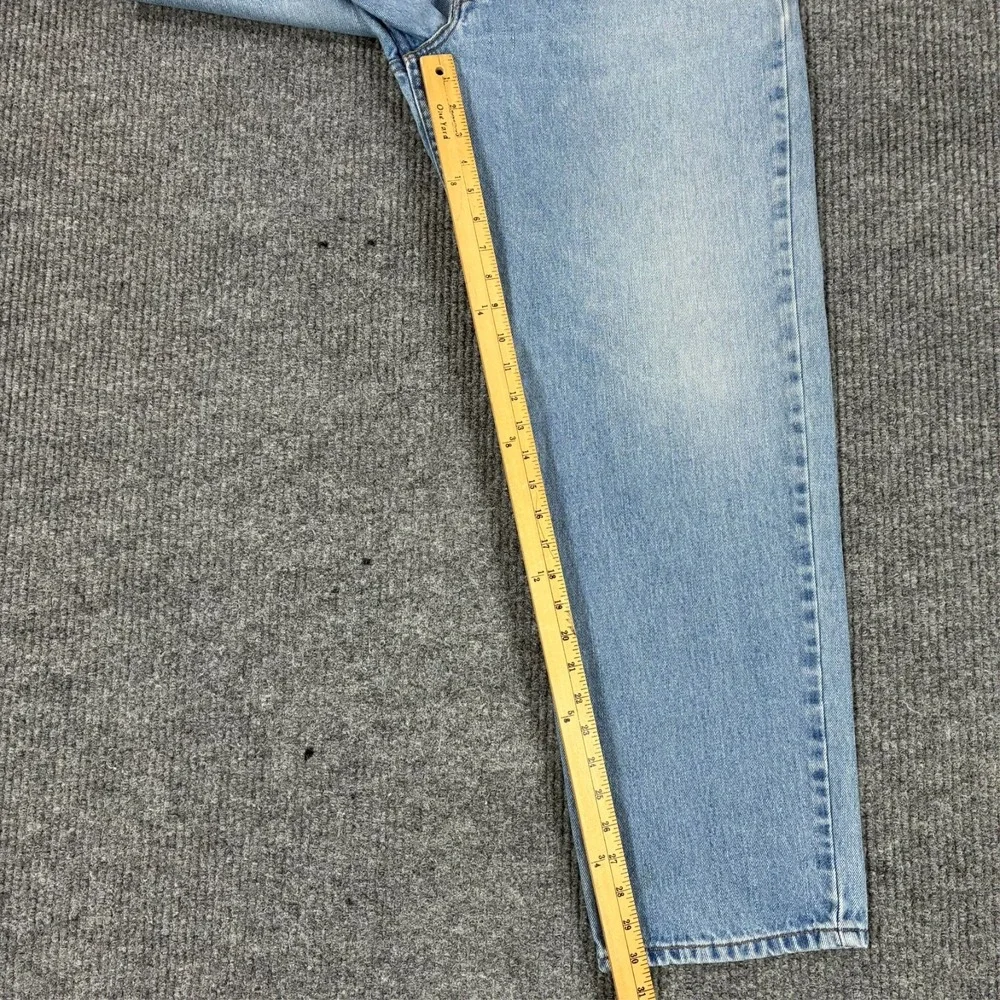 Levis excellent pre